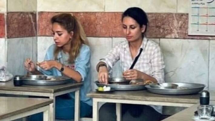 women allegedly arrested in Iran for not wearing hijab while eating in restaurant women allegedly arrested in Iran for not wearing hijab while eating in restaurant