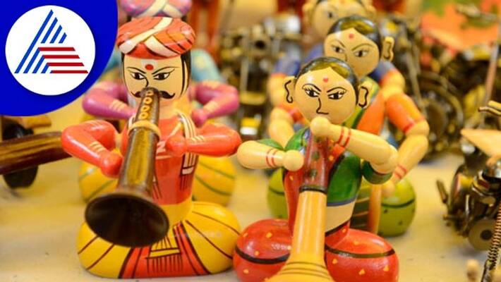 Dasara Gombe is a festival that does not stop in spite of modern culture rav Dasara Gombe is a festival that does not stop in spite of modern culture rav