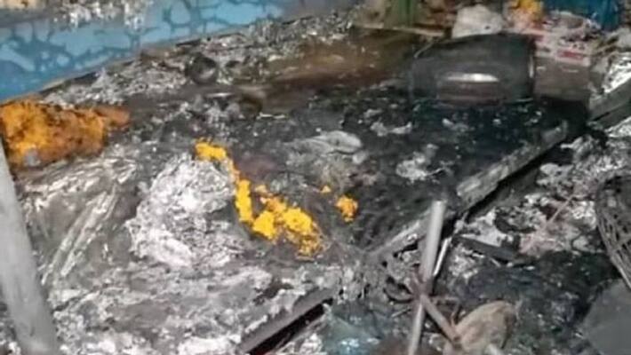 Fire break out in Durga Pooja Pandal Fire break out in Durga Pooja Pandal