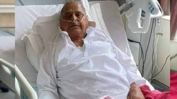 Samajwadi Party: Mulayam Singh's health is alarming.. Treatment in critical care unit