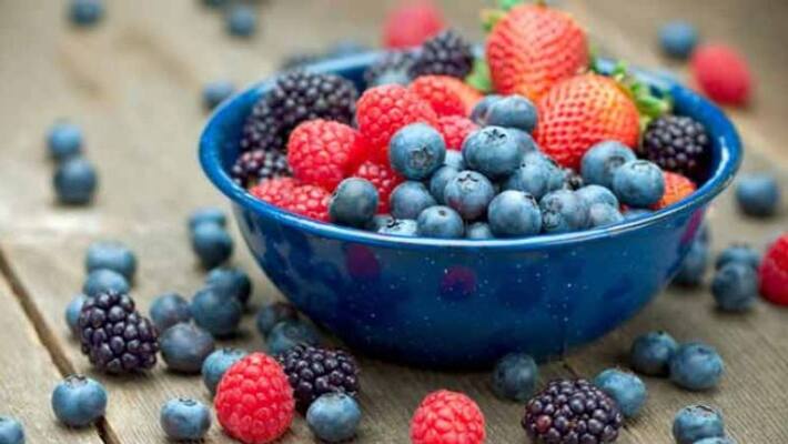 Belly Fat Loss benefits of berry fruits Belly Fat Loss benefits of berry fruits