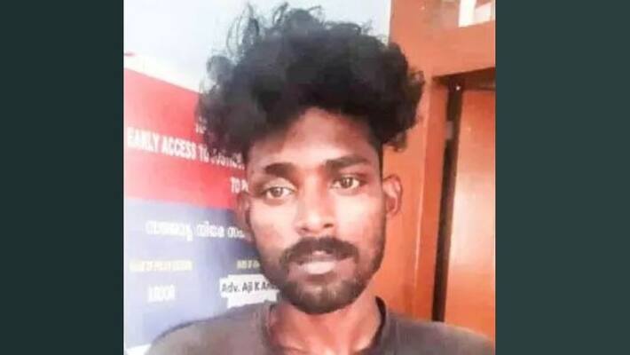 young man was arrested with 30 liters of country liquor young man was arrested with 30 liters of country liquor
