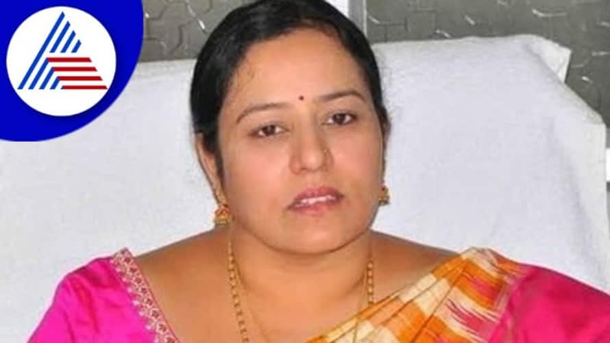 HD Devegowda intervention is likely to resolve the Bhavani Revanna Competition Dispute gvd HD Devegowda intervention is likely to resolve the Bhavani Revanna Competition Dispute gvd