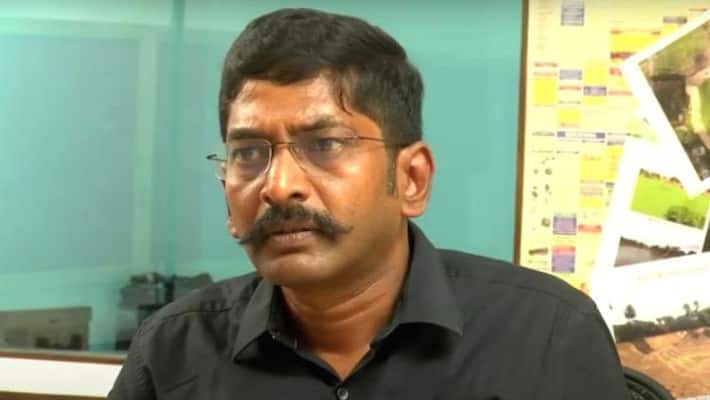 family is looting tamilnadu in the name of dravidian says savukku shankar family is looting tamilnadu in the name of dravidian says savukku shankar