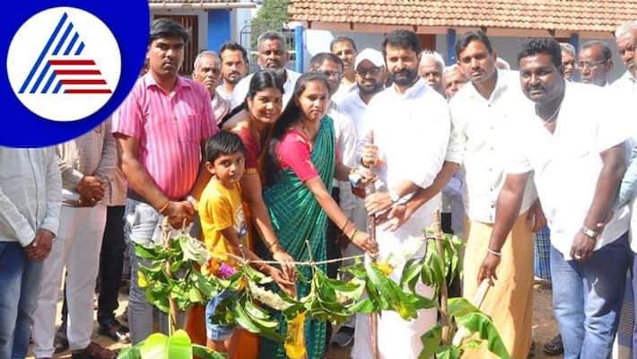 There is no fighting politics in village says CT Ravi rav There is no fighting politics in village says CT Ravi rav