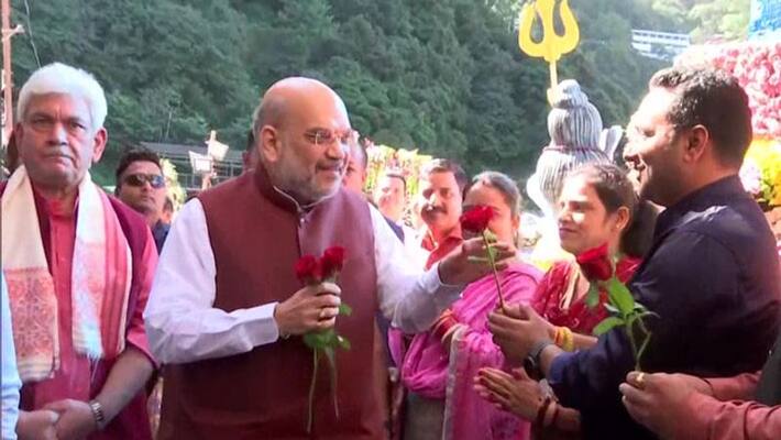amit shah visits vaishnodevi temple in jammu watch video ash amit shah visits vaishnodevi temple in jammu watch video ash