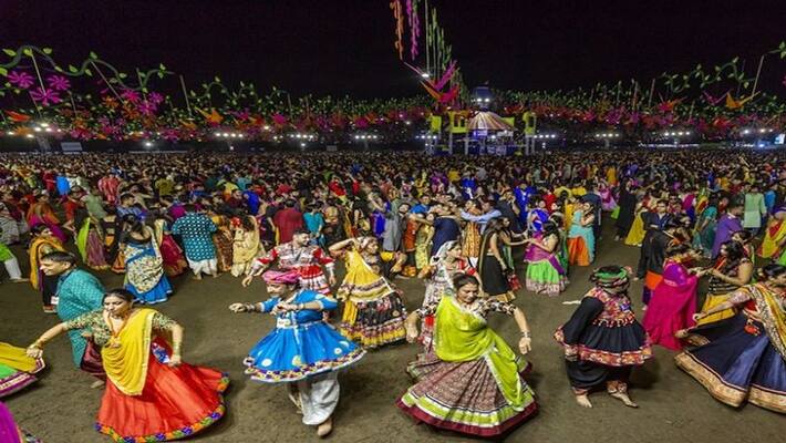attacked in Navratri Garba 6 injured heavy police force deployed uja attacked in Navratri Garba 6 injured heavy police force deployed uja