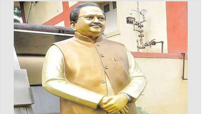 Sp balasubrahmanyam statuee removed by Guntur corporation Sp balasubrahmanyam statuee removed by Guntur corporation