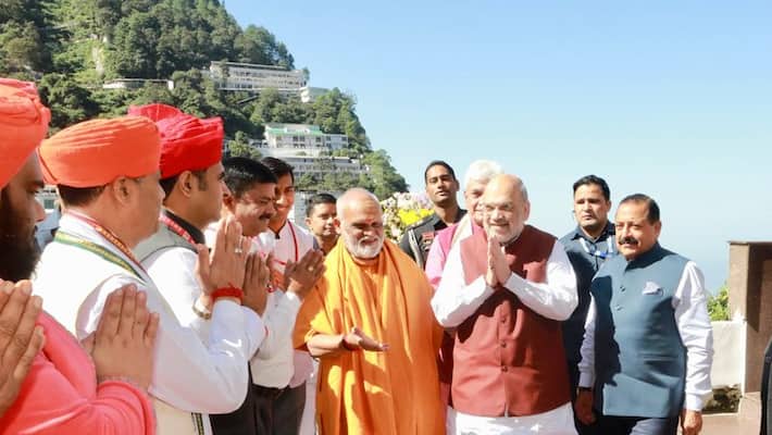 Amit Shah's Jammu and Kashmir visit: Mobile internet services suspended Amit Shah's Jammu and Kashmir visit: Mobile internet services suspended