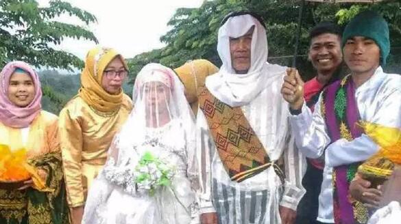 A 78-year-old man married an 18-year-old girl in the Philippines. The couple got married after persuading the elders.