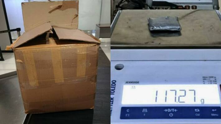 Kochi Airport 3 kg gold seized by customs Kochi Airport 3 kg gold seized by customs