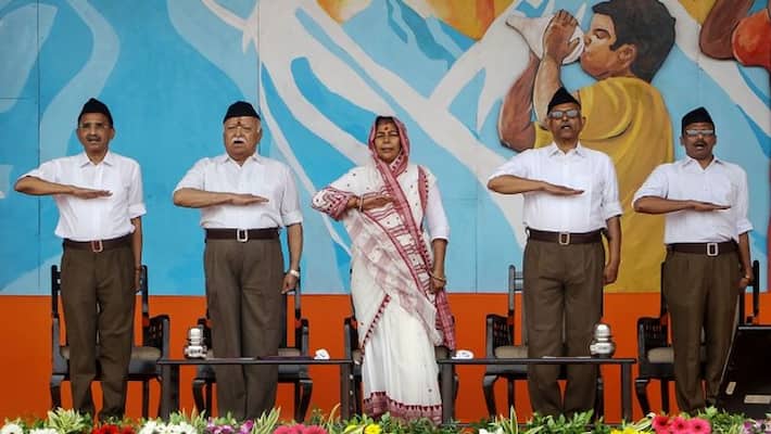 Vijayadashami 2022 first time woman became chief guest in RSS function vva Vijayadashami 2022 first time woman became chief guest in RSS function vva
