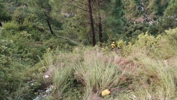 25 killed, 20 injured as bus falls into deep gorge in Uttarakhand 25 killed, 20 injured as bus falls into deep gorge in Uttarakhand
