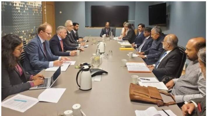 executive director of nobel peace center assured to consider kerala's demand to convene world peace conference executive director of nobel peace center assured to consider kerala's demand to convene world peace conference