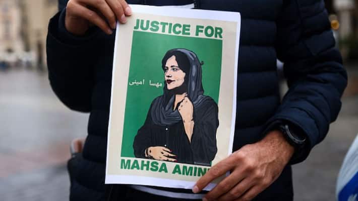 Iran to review hijab laws after months longing protest report Iran to review hijab laws after months longing protest report