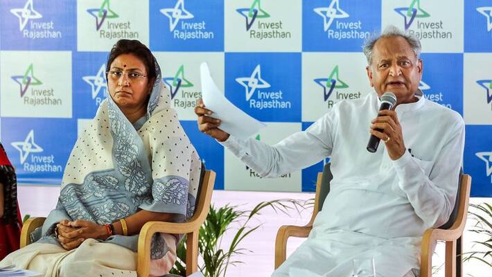 Jaipur news congress cm ashok gehlot Approve of transfer of more than 200 officers list release with there name leader and minister demanding it for long time asc Jaipur news congress cm ashok gehlot Approve of transfer of more than 200 officers list release with there name leader and minister demanding it for long time asc