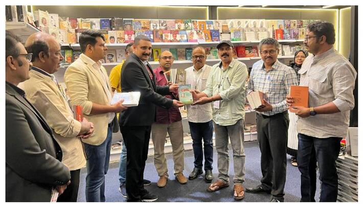 media forum introduced books buying challenge at Riyadh book fair media forum introduced books buying challenge at Riyadh book fair