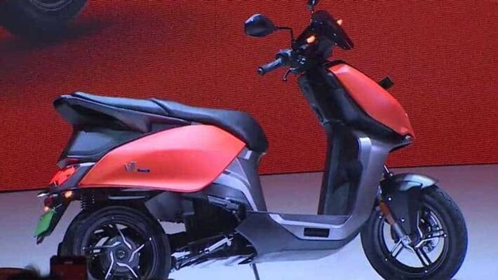 Hero Motocorp Launches first E scooter Vida, Know the Price and features kpg Hero Motocorp Launches first E scooter Vida, Know the Price and features kpg