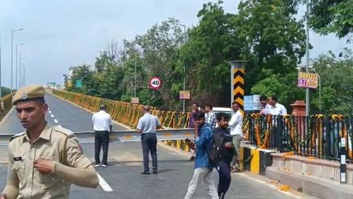 jaipur news accident on 1st day of newly made bharat jodo marg inaugurated by congress CM ashok gehlot asc jaipur news accident on 1st day of newly made bharat jodo marg inaugurated by congress CM ashok gehlot asc