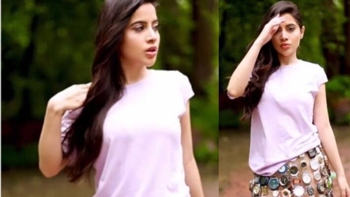 Urfi Javed in watch mini skirt Urfi Javed in watch mini skirt
