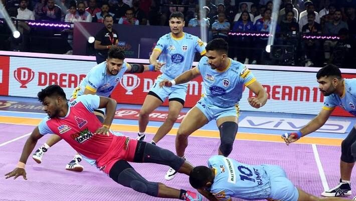Pro Kabaddi League 2022 up yoddhas beat jaipur pink panthers by 34 32 points in thriller match ckm Pro Kabaddi League 2022 up yoddhas beat jaipur pink panthers by 34 32 points in thriller match ckm
