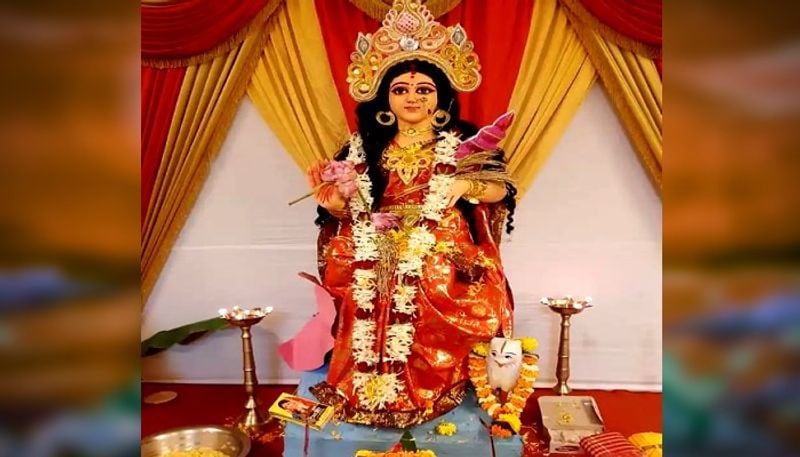 Kojagari Lakshmi Puja 2023 Dates Timings History And Significance Of Bengali Laxmi Puja 7031