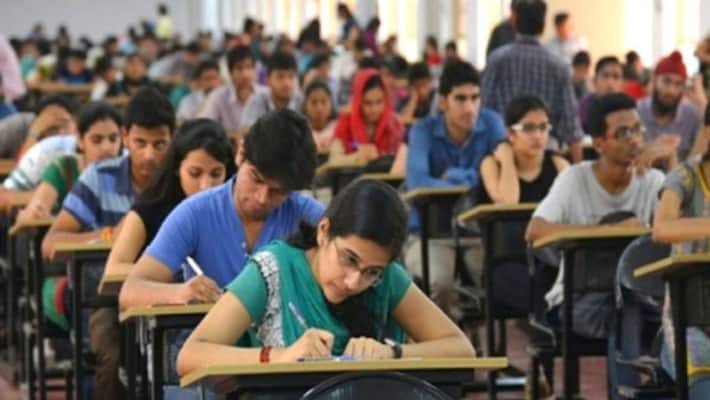 No plans to hold SSC exams only in Hindi language: Government to Rajya Sabha - adt No plans to hold SSC exams only in Hindi language: Government to Rajya Sabha - adt