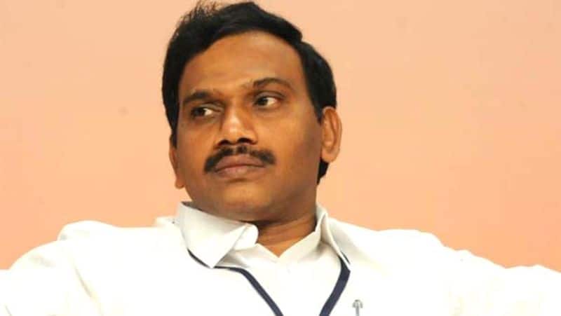 TTV Dhinakaran condemns A Raja for criticizing MGR KAK