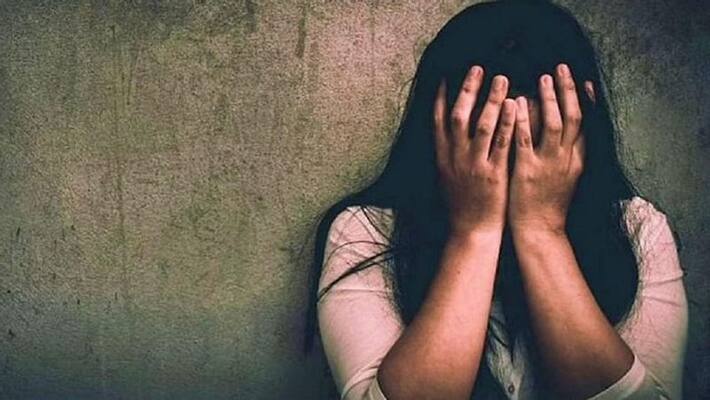 shocking.. woman gang raped and tortured sharp weapons in mumbai shocking.. woman gang raped and tortured sharp weapons in mumbai