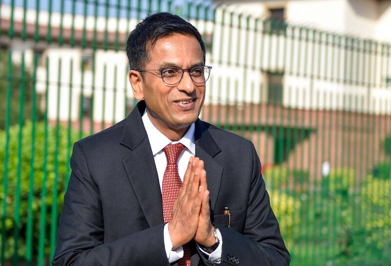 CJI Lalit  nominates Justice Chandrachuds name as his successor