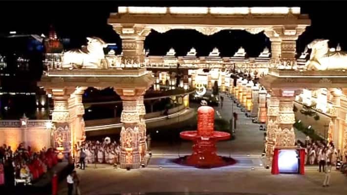 Madhya pradesh CM shivraj singh chouhan inaugurates jio true 5g at shri mahakaal mahalok and mahakaleshwar temple ckm Madhya pradesh CM shivraj singh chouhan inaugurates jio true 5g at shri mahakaal mahalok and mahakaleshwar temple ckm