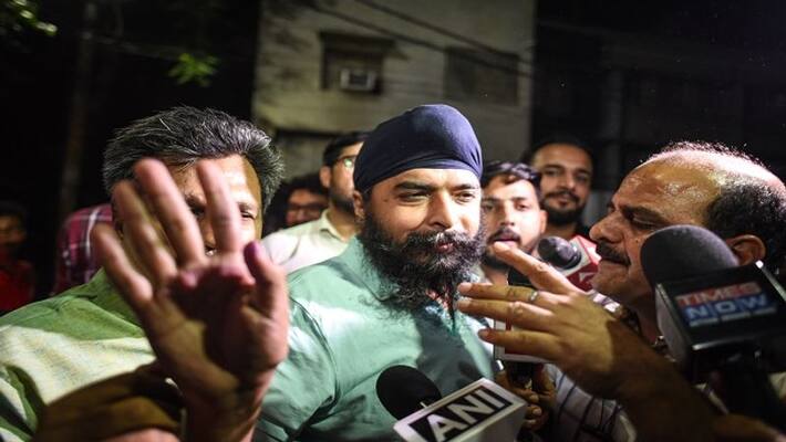 Punjab, Haryana High Court quashes FIRs registered against Kumar Vishwas, Tajinderpal Bagga in separate cases AJR Punjab, Haryana High Court quashes FIRs registered against Kumar Vishwas, Tajinderpal Bagga in separate cases AJR