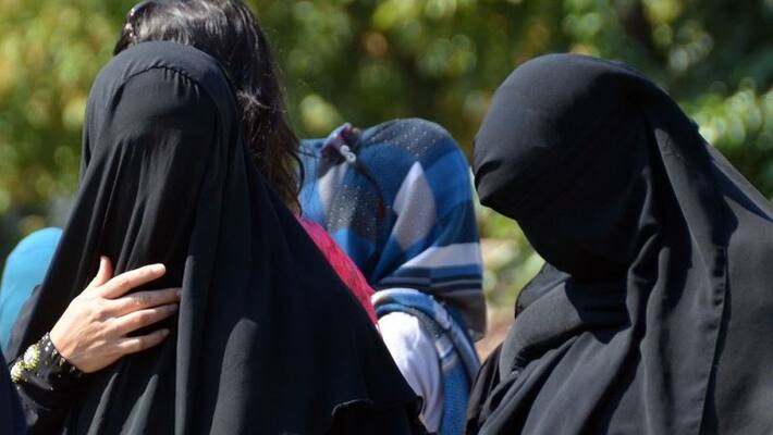 4 Students Suspended For Indecent Dance Wearing Burqa in Mangaluru grg 4 Students Suspended For Indecent Dance Wearing Burqa in Mangaluru grg