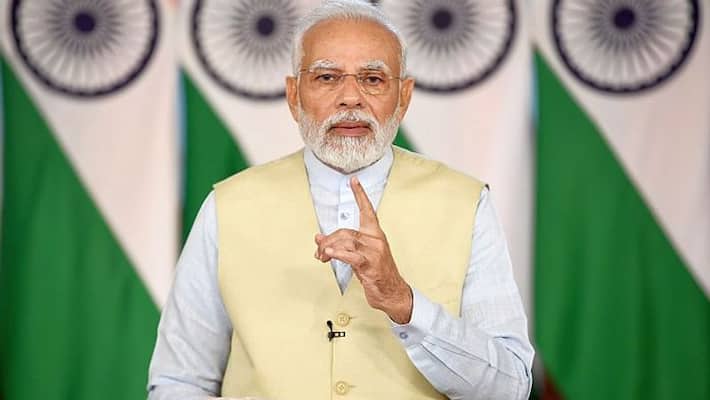Prime Minister Modi will start the Rose Gar Mela today. The aim is to create jobs for 10 lakh people.. Here are the complete details.. Prime Minister Modi will start the Rose Gar Mela today. The aim is to create jobs for 10 lakh people.. Here are the complete details..