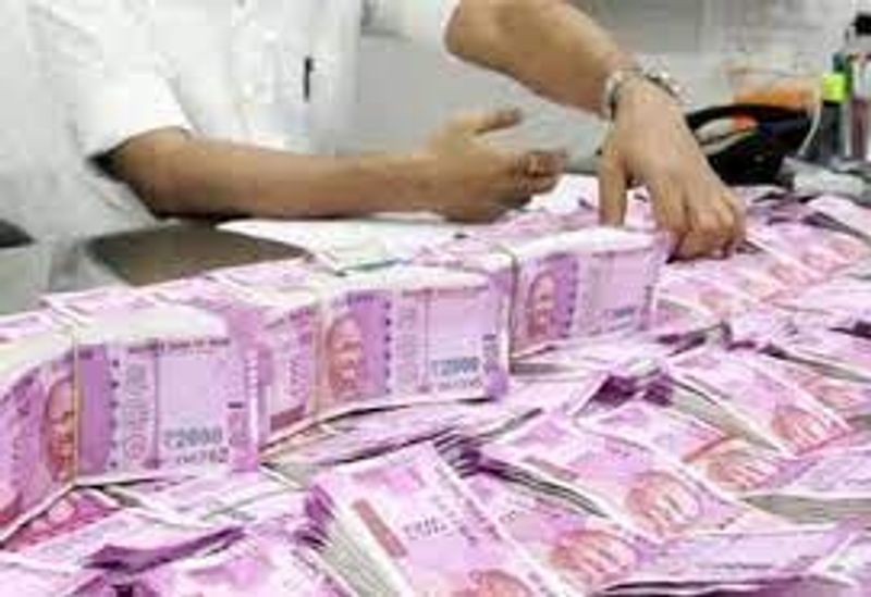 Cash limit at home: Income Tax Department fixed Cash keeping limit at home, Check new limit here