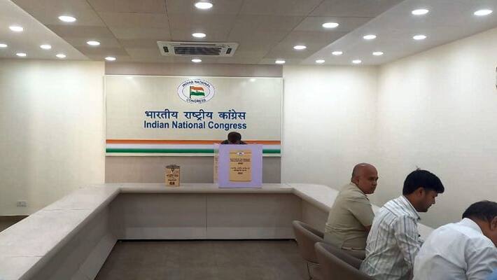 congress president election polling begins Sonia Gandhi cast her vote at AICC headquarters congress president election polling begins Sonia Gandhi cast her vote at AICC headquarters