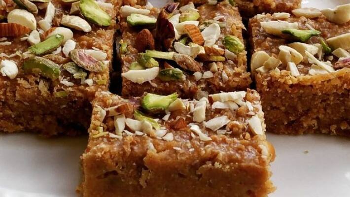 How to make Double Layered Peanut Barfi in Tamil How to make Double Layered Peanut Barfi in Tamil