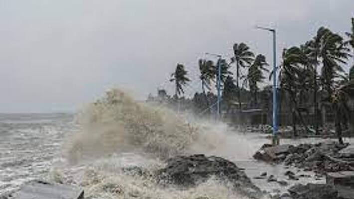 Cyclone Mandaus.. Heavy rain forecast for Tamil Nadu, AP for three days from tomorrow.. Cyclone Mandaus.. Heavy rain forecast for Tamil Nadu, AP for three days from tomorrow..