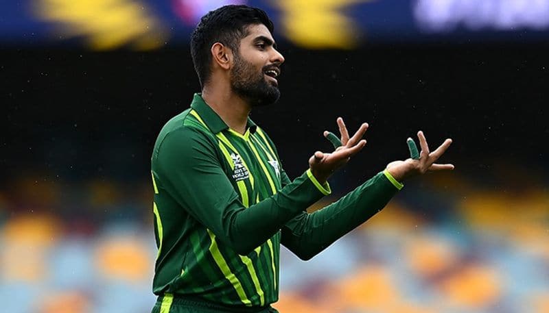ICC T20 World Cup 2022: Ex-Pakistan skipper blasts Babar Azam-led side's fitness level; says 'tummies visible' snt