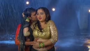 Amrapali Sex Videos - Bhojpuri SEXY video: Amrapali Dubey, Nirahua's romantic rain dance in  'Karela Man Pat Jayi' is a must WATCH