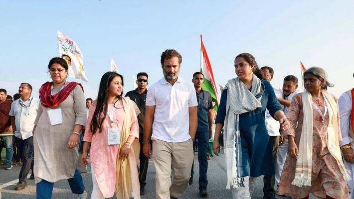 Congress committed to giving special status to Andhra Pradesh: Rahul Gandhi Congress committed to giving special status to Andhra Pradesh: Rahul Gandhi