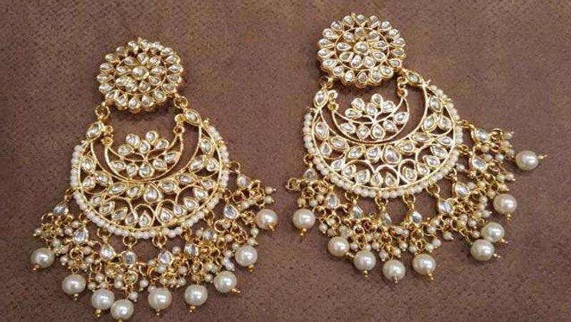 jewellery idea for diwali 5 કમરબંધથી લઈને ઈયરિંગ્સ આ ઘરેણાં દિવાળીના લુકમાં તમારી સુંદરતામાં વધારો કરશે
