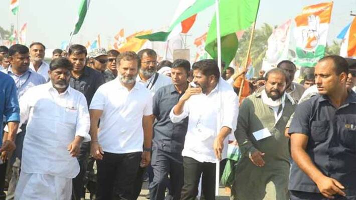Diwali Special gift to Bharat Jodo Yatra workers, drivers and labourers by Rahul Gandhi, silver coins-sweets gift by Congress leader, DVG Diwali Special gift to Bharat Jodo Yatra workers, drivers and labourers by Rahul Gandhi, silver coins-sweets gift by Congress leader, DVG