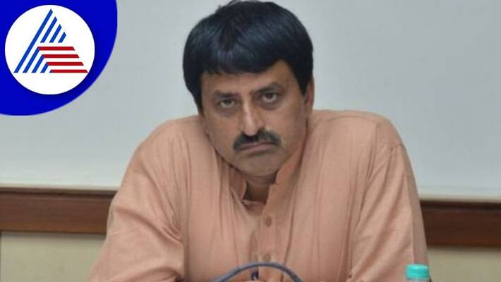 CP Yogeeshwar Unhappy against the BJP grg CP Yogeeshwar Unhappy against the BJP grg