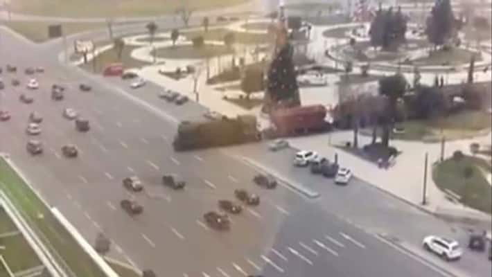 Viral video on reddit goods Train in Azerbaijani crossing a 7 lane highway apa Viral video on reddit goods Train in Azerbaijani crossing a 7 lane highway apa