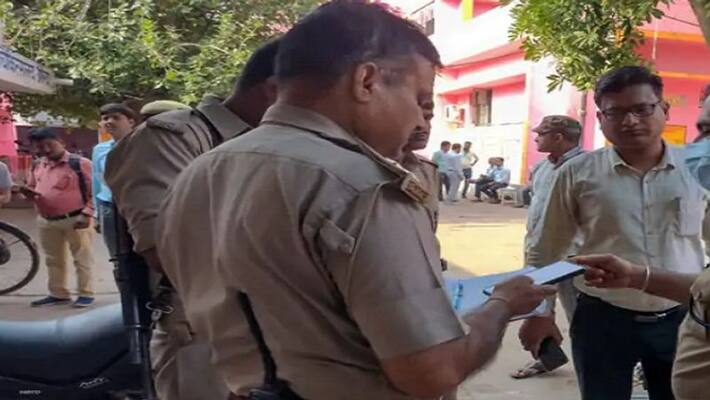 Auraiya Rocket entered the stomach of a 5 year old at time of fireworks girls intestines came out death Auraiya Rocket entered the stomach of a 5 year old at time of fireworks girls intestines came out death