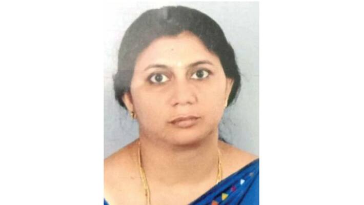 woman died after being injured in the accident and lying on the road for 20 minutes thiruvananthapuram woman died after being injured in the accident and lying on the road for 20 minutes thiruvananthapuram