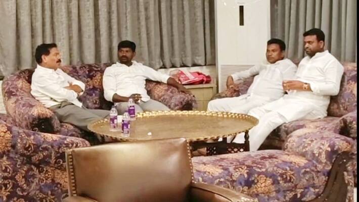 Police files Case Against Three For trying to TRS MLAs Poach in Moinabad Police Station Police files Case Against Three For trying to TRS MLAs Poach in Moinabad Police Station