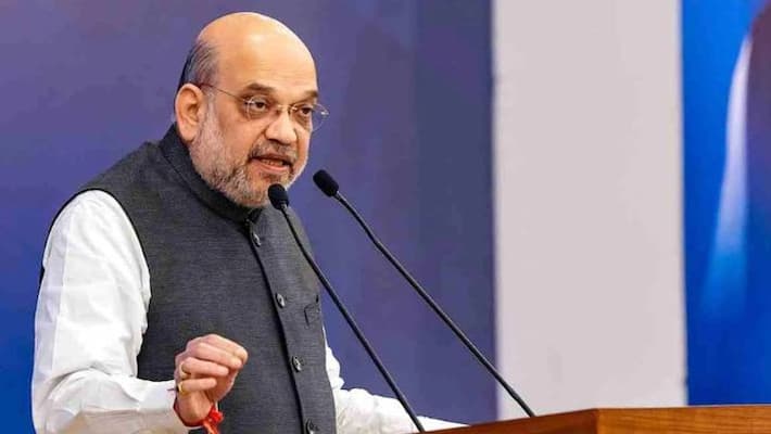 Amit Shah chairs a high level meeting of Intelligence Bureau officers Amit Shah chairs a high level meeting of Intelligence Bureau officers