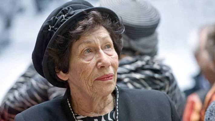 Anne Franks friend holocaust survivor Hannah Goslar dies Anne Franks friend holocaust survivor Hannah Goslar dies